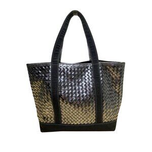 Lance Women’s Gray Woven Shimmering Metallic Finish Spacious Design Tote Bag